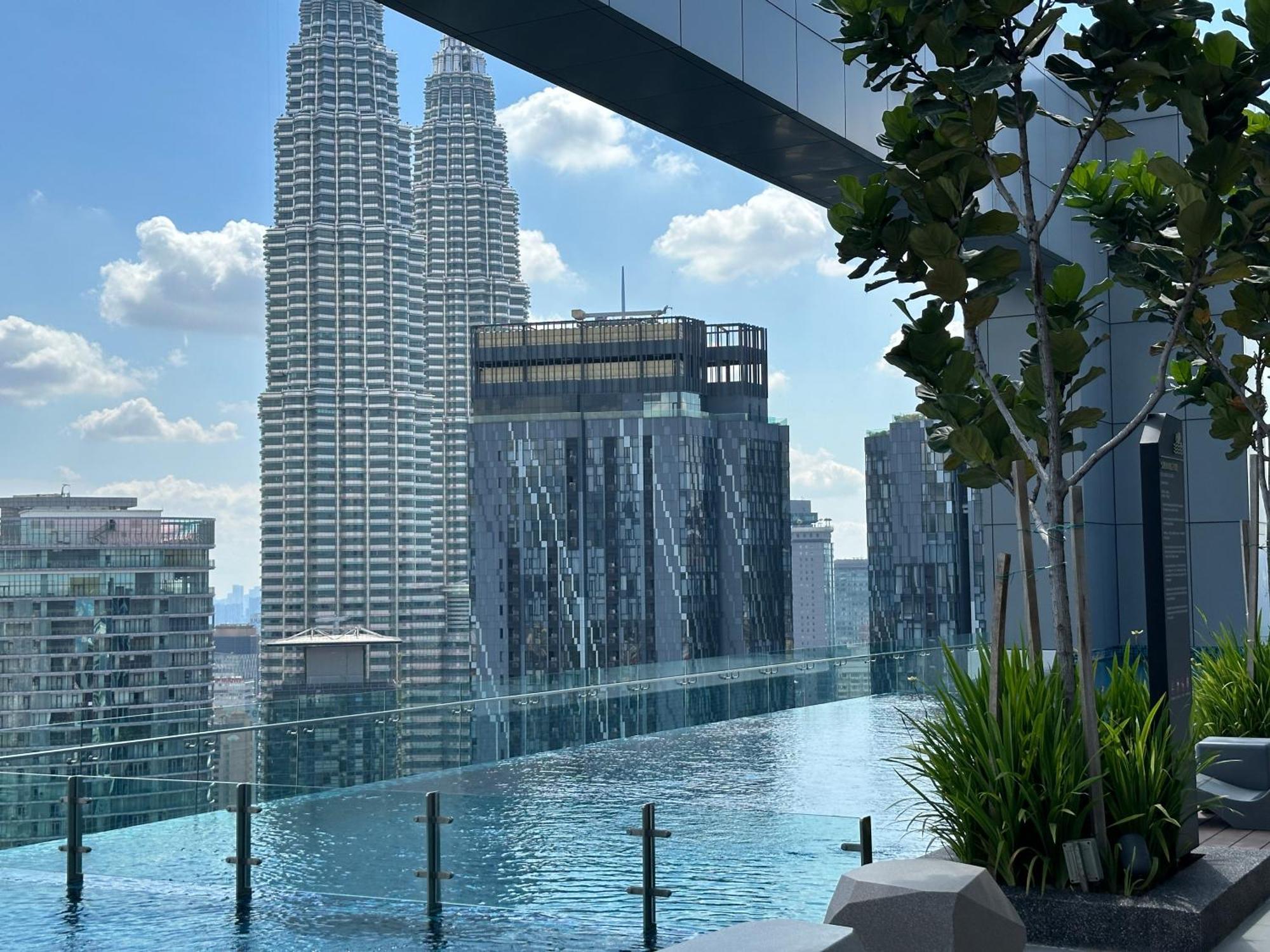 Royce Residences By Romeo Bnb Kuala Lumpur Exterior foto
